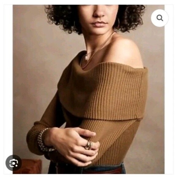 Banana Republic Sweaters - Banana Republic Sweater Size Small S Off-Shoulder Ripped-off Modal Blend Brown